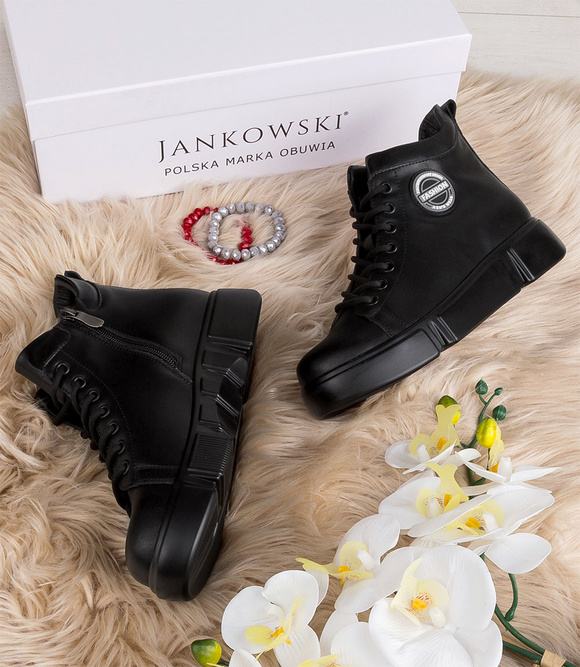 Damen Winterstiefel zum Schnüren mit Reißverschluss