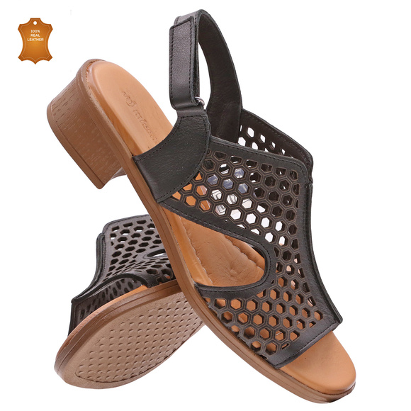 Durchbrochene Damensandalen