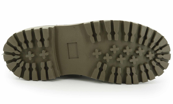 Isolierte Trapperstiefel für Herren im Winter