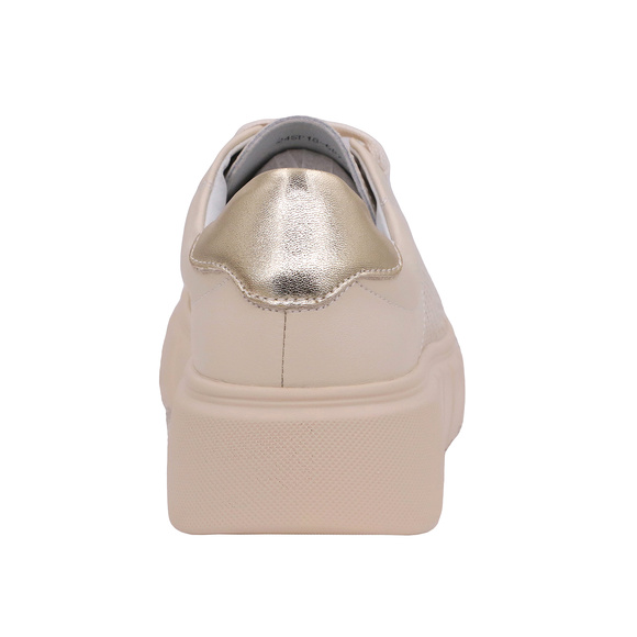 Damenschuhe Sneakers auf der Plattform