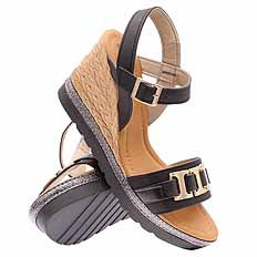 Damensandalen mit hohem Keilabsatz