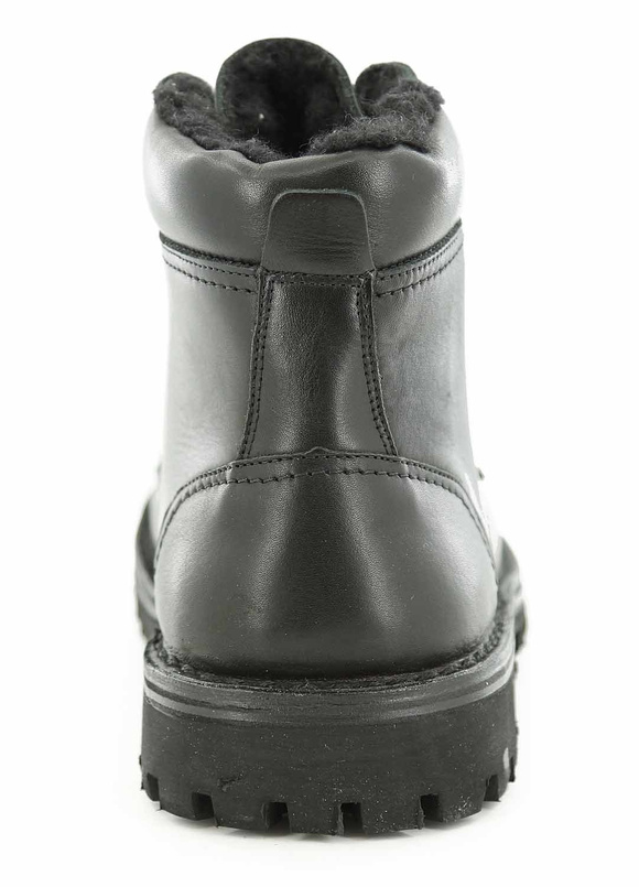 Isolierte Trapperstiefel für Herren im Winter