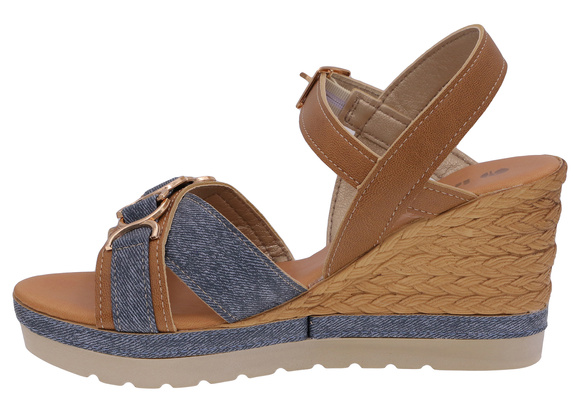 Damensandalen mit hohem Keilabsatz