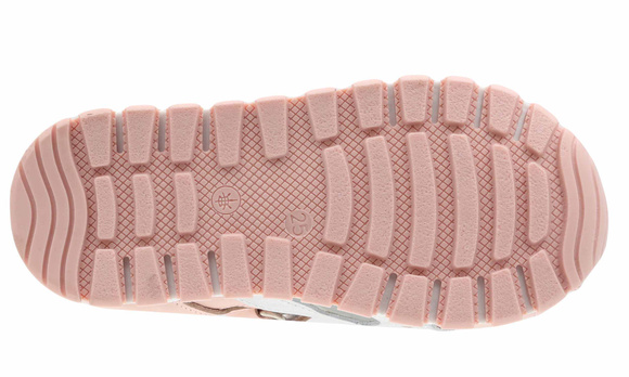 Kindersandalen mit Klettverschluss zur vorbeugenden Pflege