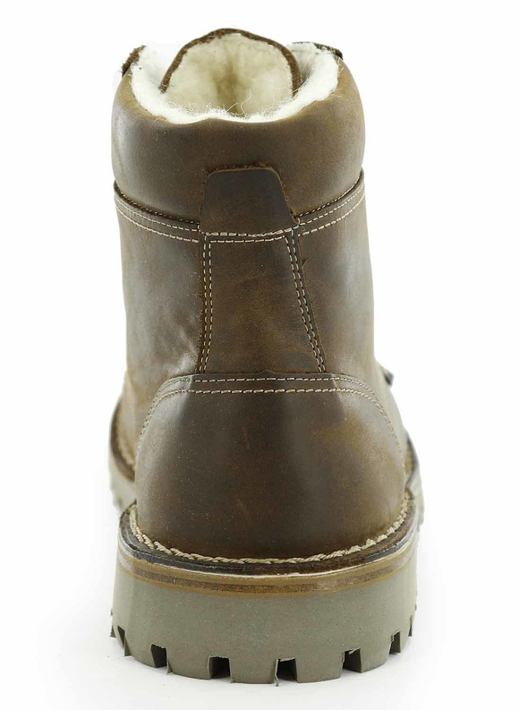 Isolierte Trapperstiefel für Herren im Winter