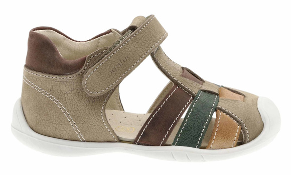 Kindersandalen zur Vorbeugung