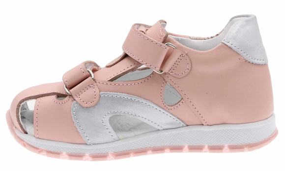 Kindersandalen mit Klettverschluss zur vorbeugenden Pflege