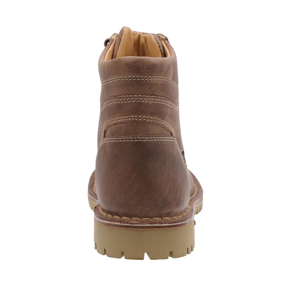 Winterschuhe für junge Leute