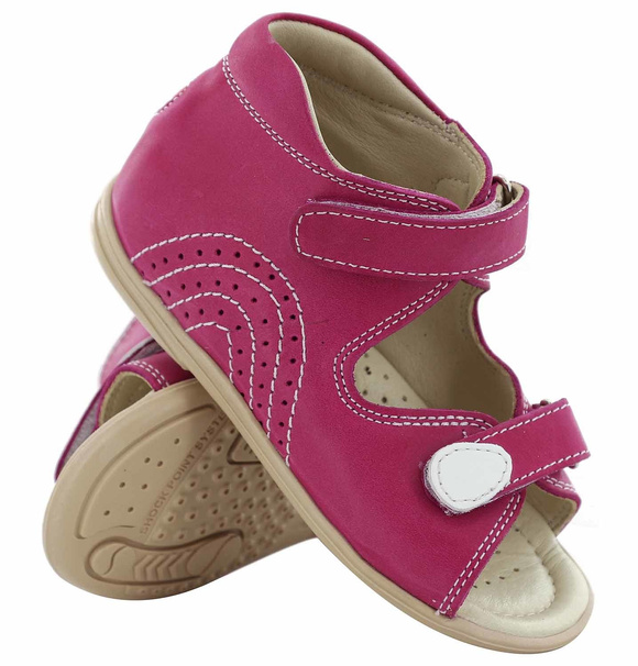 Kindersandalen zur Vorbeugung