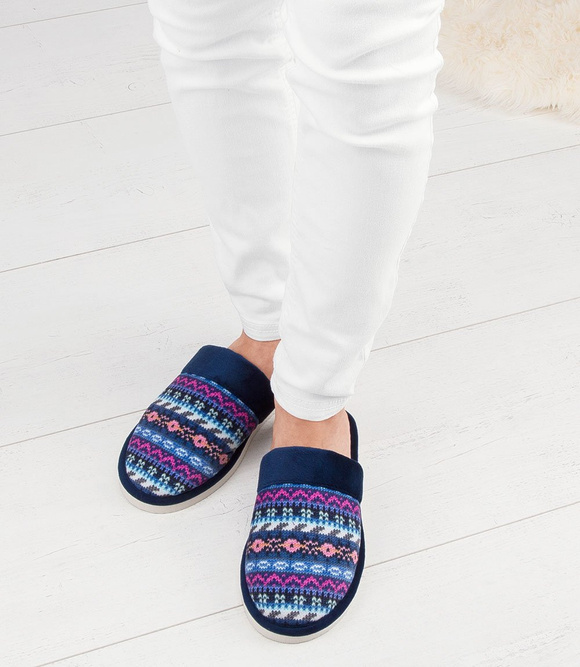 Damen-Hausschuhe mit norwegischem Muster