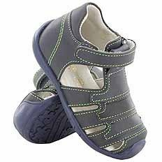 Kindersandalen zur Vorbeugung