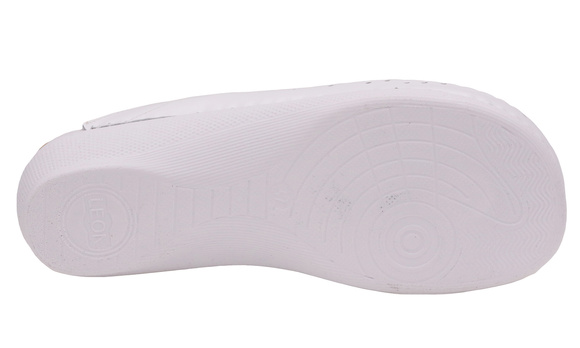 Prophylaktische medizinische Hausschuhe für Frauen