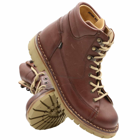 Winterschuhe für junge Leute