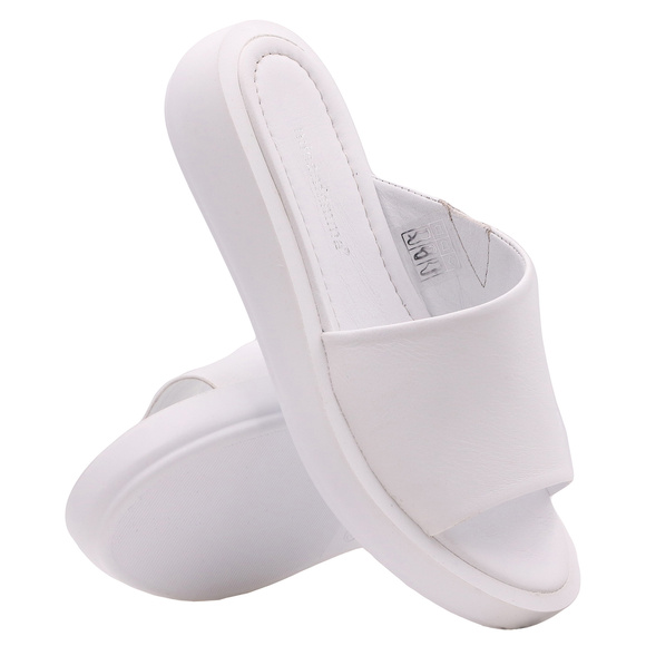 Vorbeugende Flip-Flops für Damen