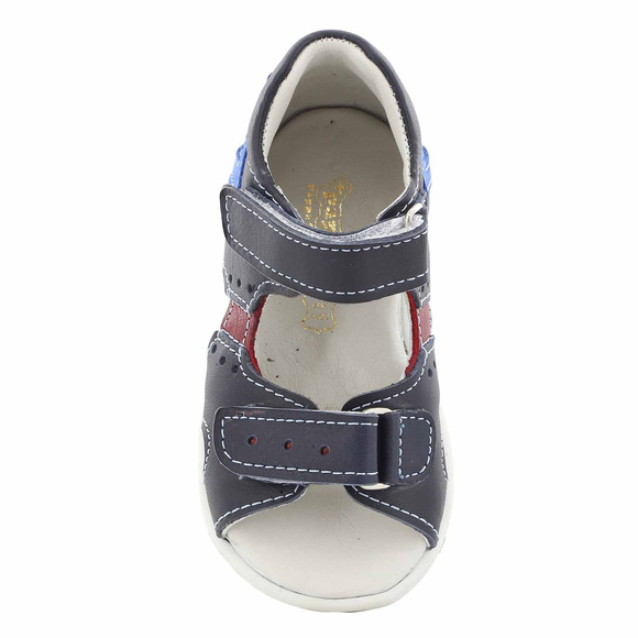 Kindersandalen zur Vorbeugung