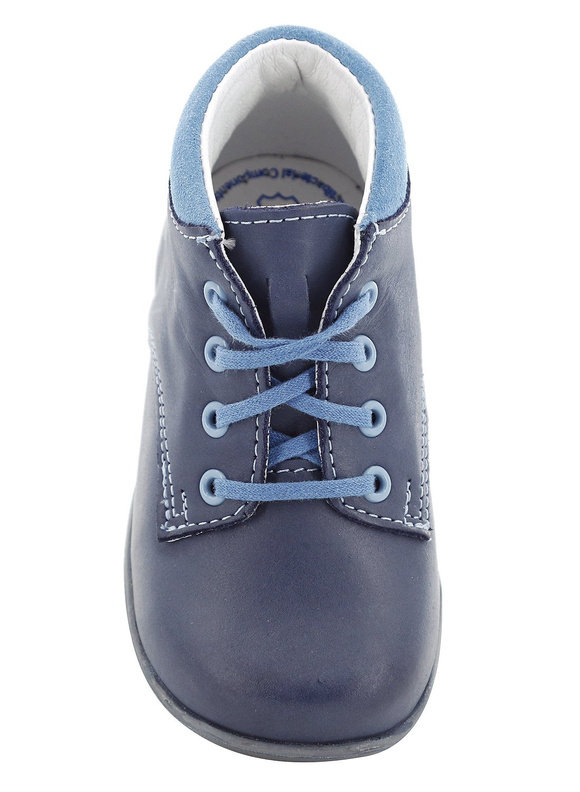 Vorbeugendes Schuhwerk für Kinder