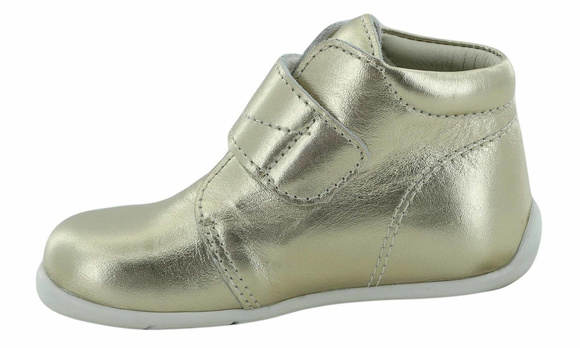 Kinderschuhe für Babys ab einem Jahr