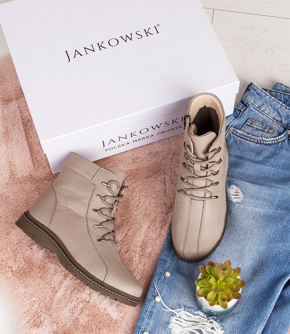 Damen Winterstiefel zum Schnüren mit Reißverschluss