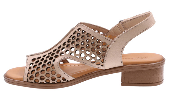 Durchbrochene Damensandalen