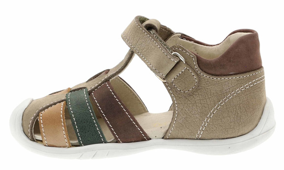 Kindersandalen zur Vorbeugung