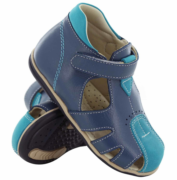 Kindersandalen zur Vorbeugung