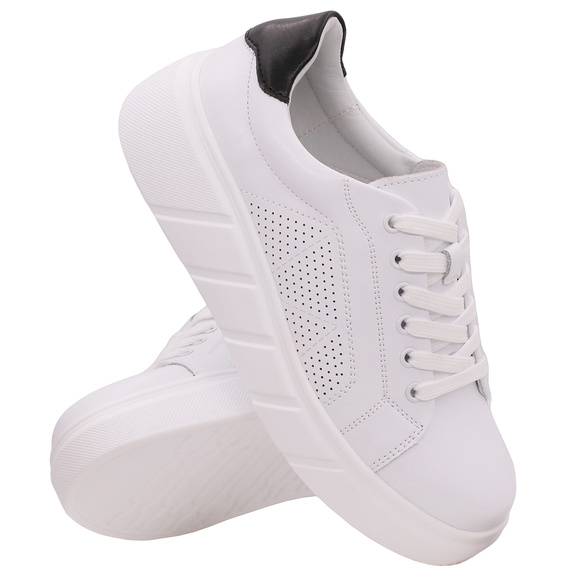 Damenschuhe Sneakers auf der Plattform