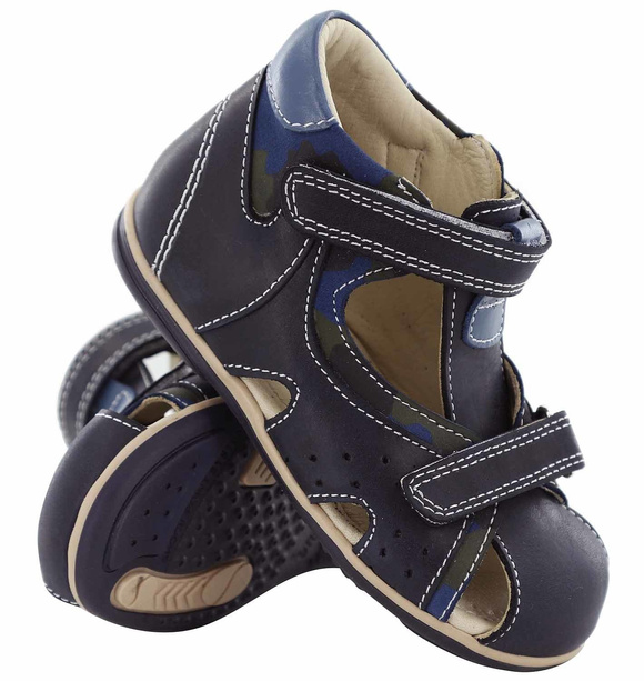 Kindersandalen zur Vorbeugung